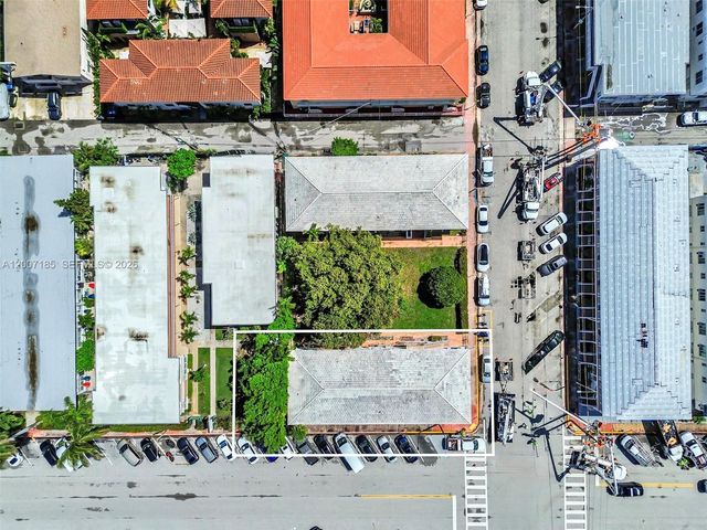 7407 Byron Ave 3, Miami Beach, FL 33141