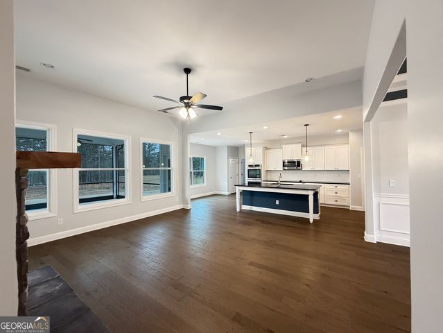 40 Riverstone Drive, Senoia, GA 30276