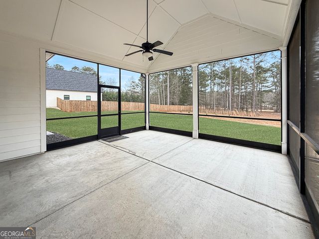 40 Riverstone Drive, Senoia, GA 30276