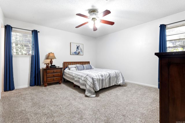 12 Kings Court, Little Rock, AR 72211