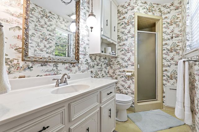 12 Kings Court, Little Rock, AR 72211