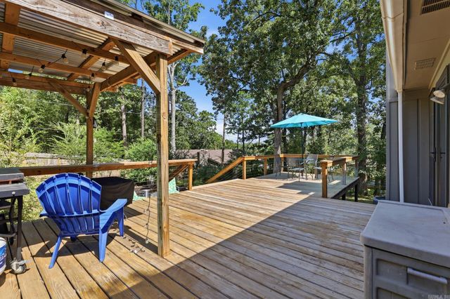12 Kings Court, Little Rock, AR 72211