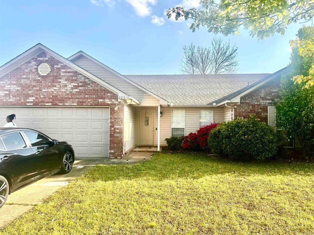 205 Natchez Drive, Jonesboro, AR 72404