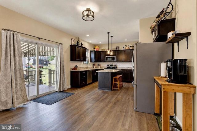 113 SIANNA CIR, Wernersville, PA 19565