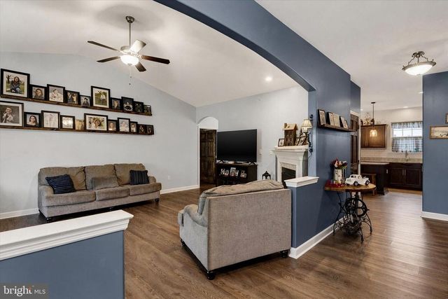 113 SIANNA CIR, Wernersville, PA 19565