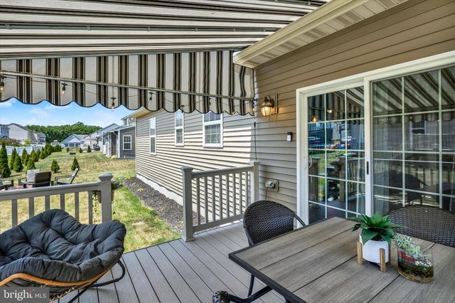 113 SIANNA CIR, Wernersville, PA 19565