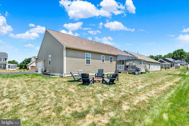 113 SIANNA CIR, Wernersville, PA 19565