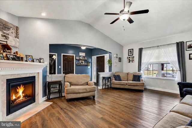 113 SIANNA CIR, Wernersville, PA 19565