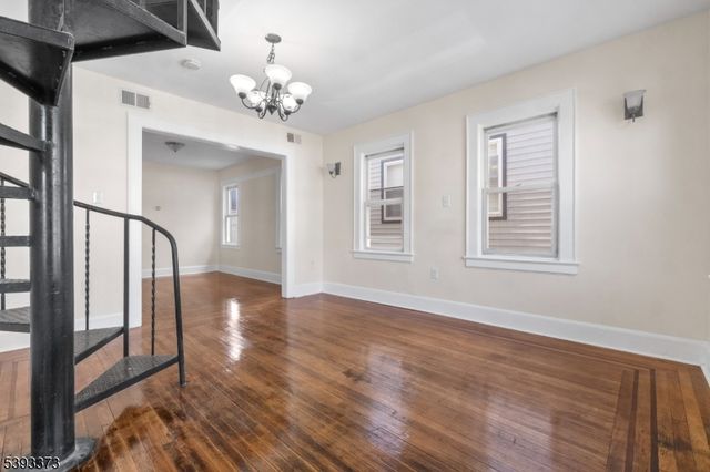 24 Irving Ave, Newark City, NJ 07112