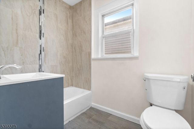 24 Irving Ave, Newark City, NJ 07112