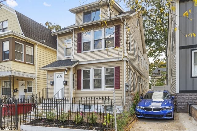 24 Irving Ave, Newark City, NJ 07112