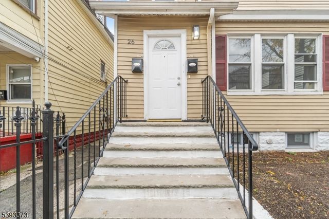 24 Irving Ave, Newark City, NJ 07112