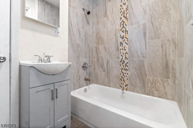 24 Irving Ave, Newark City, NJ 07112