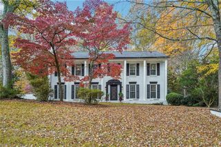 909 Otter NE Way, Marietta, GA 30068