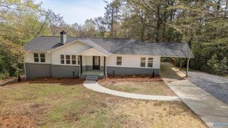 2017 Scenic Drive, Gadsden, AL 35904