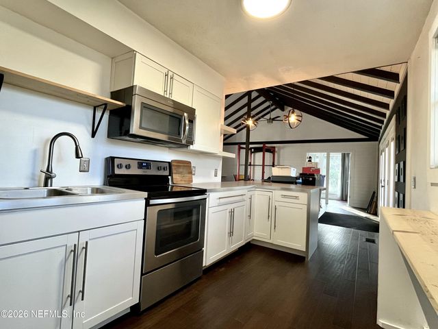 3453 PEMBERTON Street, Jacksonville, FL 32224