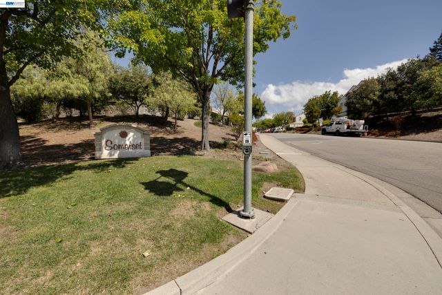 4328 Conejo Dr, Danville, CA 94506