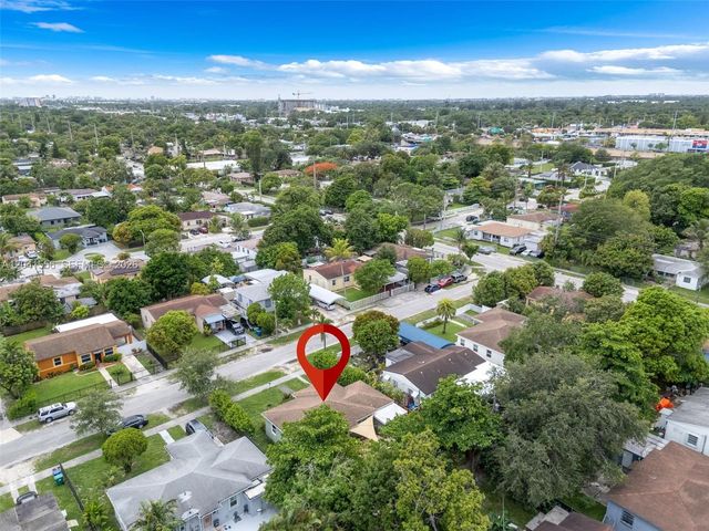 421 NW 105th St 421, Miami, FL 33150