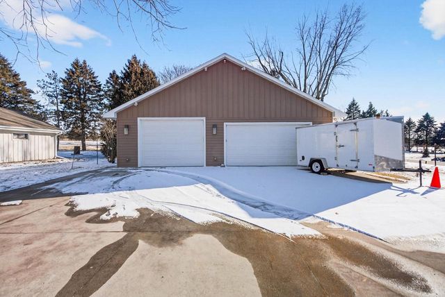 W2932 Kahl Road, Markesan, WI 53946