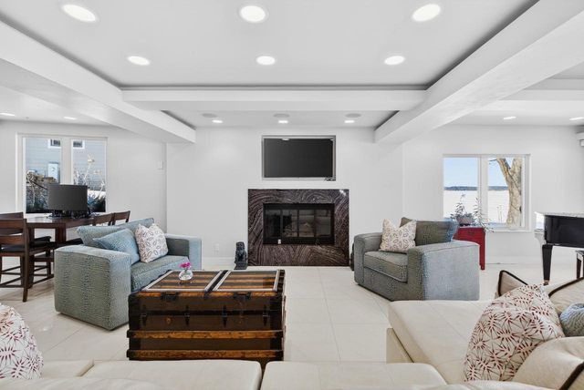 W2932 Kahl Road, Markesan, WI 53946