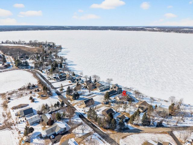 W2932 Kahl Road, Markesan, WI 53946