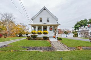 969 Somerset Ave, Taunton, MA 02780