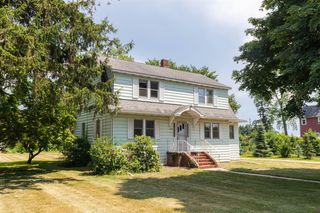 9105 3rd St, Baroda, MI 49101