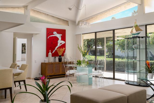 1511 E Twin Palms Drive, Palm Springs, CA 92264