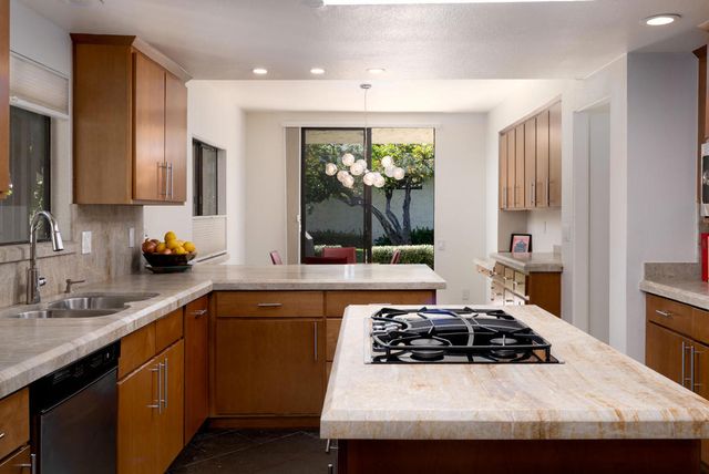 1511 E Twin Palms Drive, Palm Springs, CA 92264