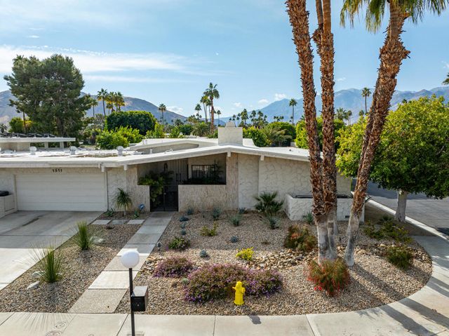 1511 E Twin Palms Drive, Palm Springs, CA 92264