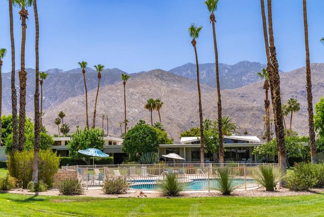 1511 E Twin Palms Drive, Palm Springs, CA 92264