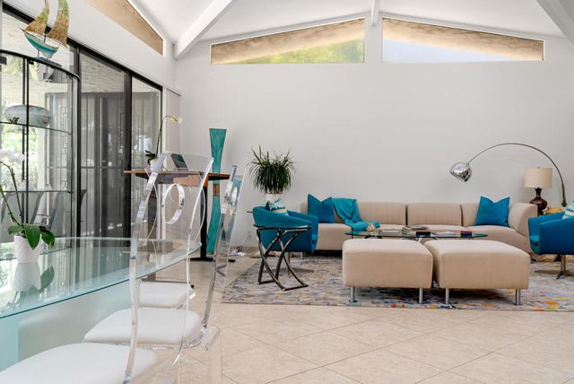 1511 E Twin Palms Drive, Palm Springs, CA 92264