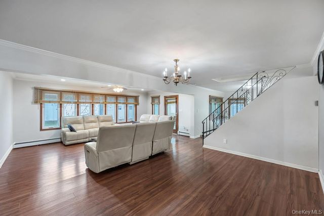 26 Family Lane, Levittown, NY 11756