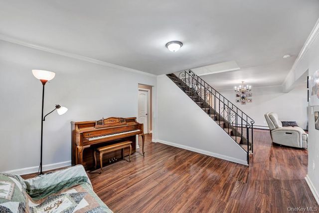 26 Family Lane, Levittown, NY 11756