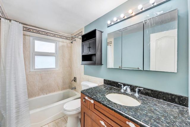 26 Family Lane, Levittown, NY 11756