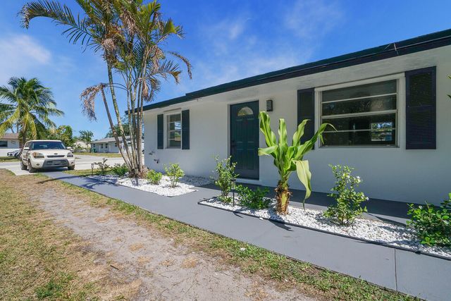 4098 Linda Lane, Palm Springs, FL 33406