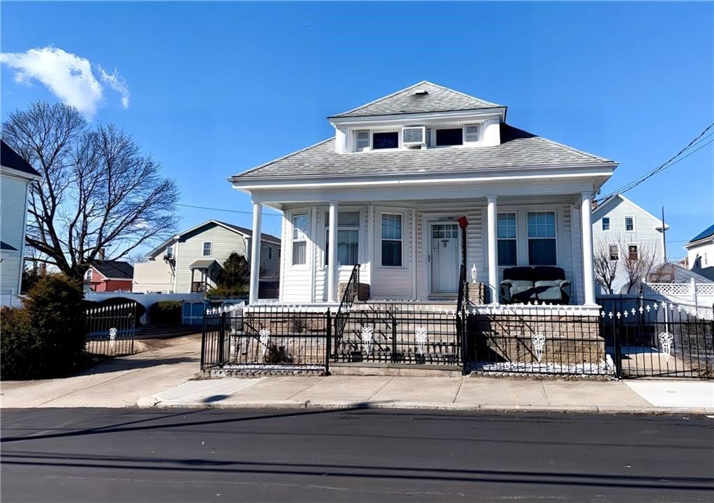 54 Chatham Street, Providence, RI 02904