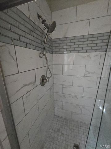 1403 Walton Avenue, St Louis, MO 63113