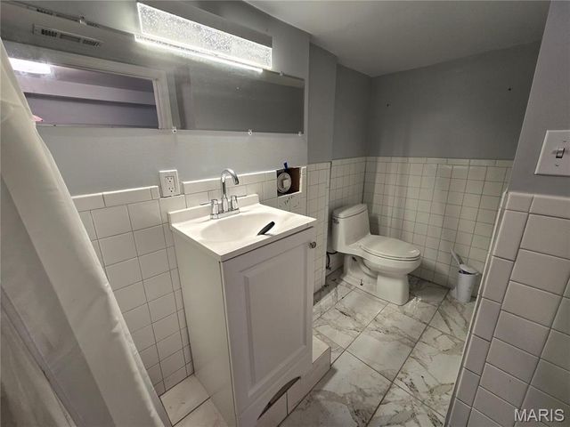1403 Walton Avenue, St Louis, MO 63113