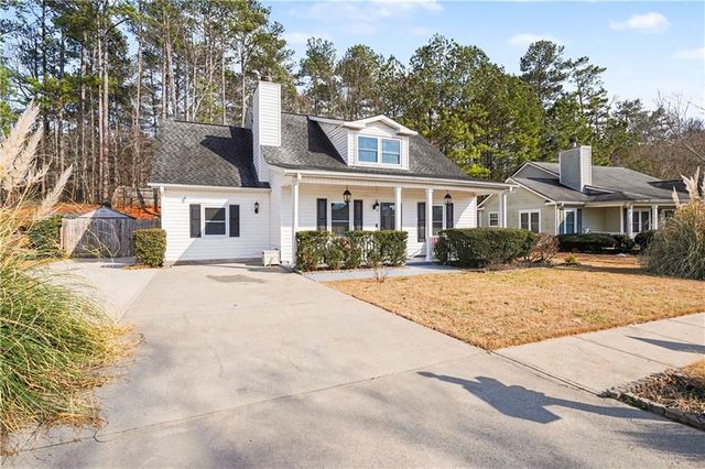 6702 Saganaw Drive, Rex, GA 30273