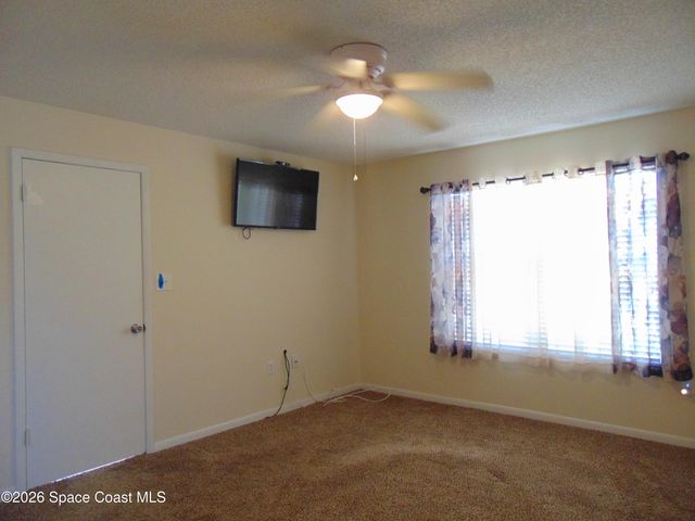 1136 Lamplighter Drive NW, Palm Bay, FL 32907