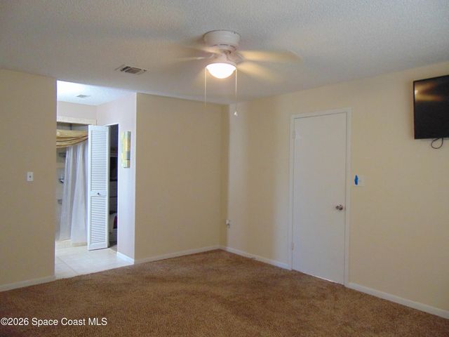 1136 Lamplighter Drive NW, Palm Bay, FL 32907