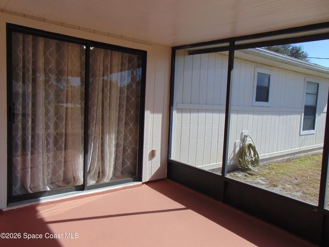 1136 Lamplighter Drive NW, Palm Bay, FL 32907