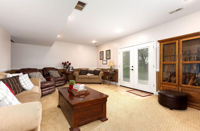 575 Sunset Boulevard, Monticello, KY 42633