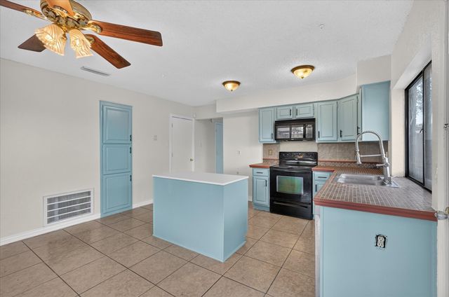 4114 Coryell Way, Mesquite, TX 75150