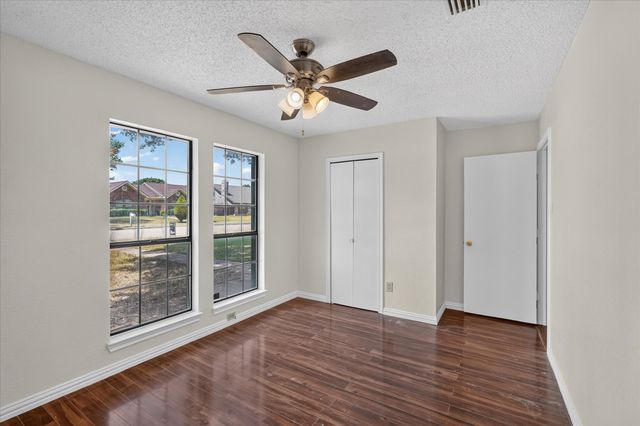 4114 Coryell Way, Mesquite, TX 75150