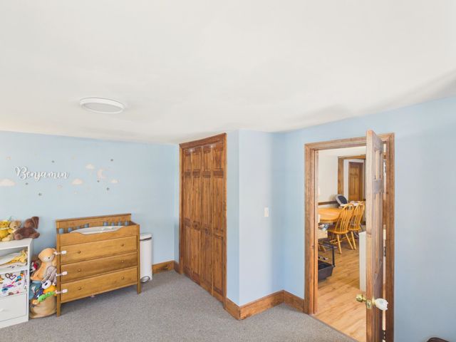 29 Manchester Street, Nashua, NH 03064