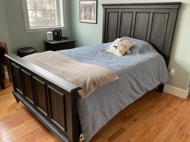 52 Sanborn St 102, Reading, MA 01867