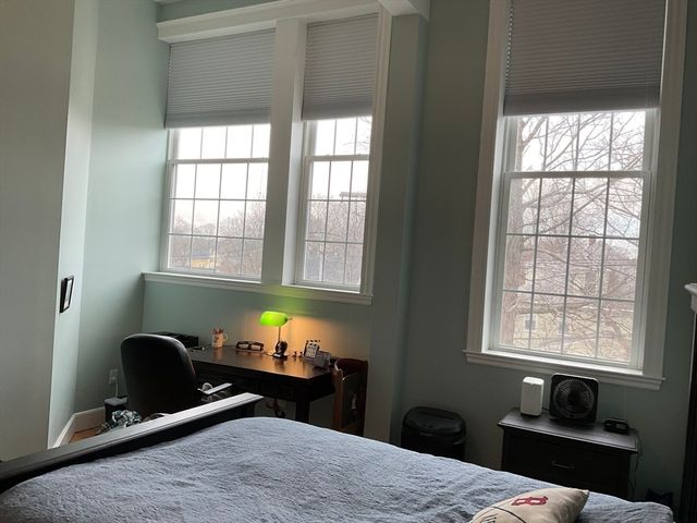 52 Sanborn St 102, Reading, MA 01867