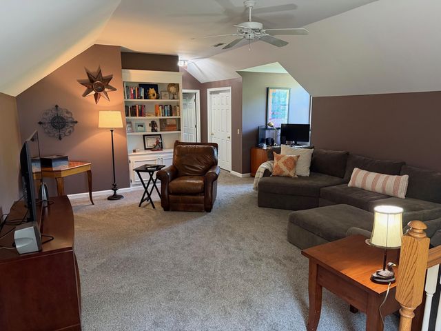 129 Colonial Way, Danville, KY 40422